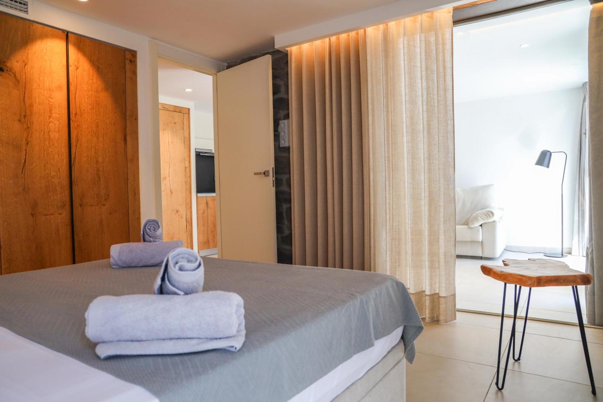 Cala Vadella Beachwalk Suites Cala Vadella (Ibiza) Quarto foto